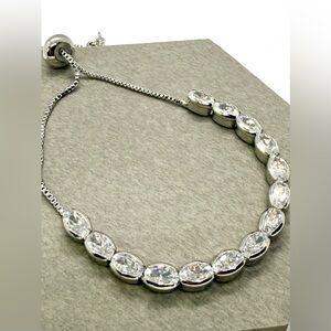 Elegant Silver Bracelet with Clear Stones